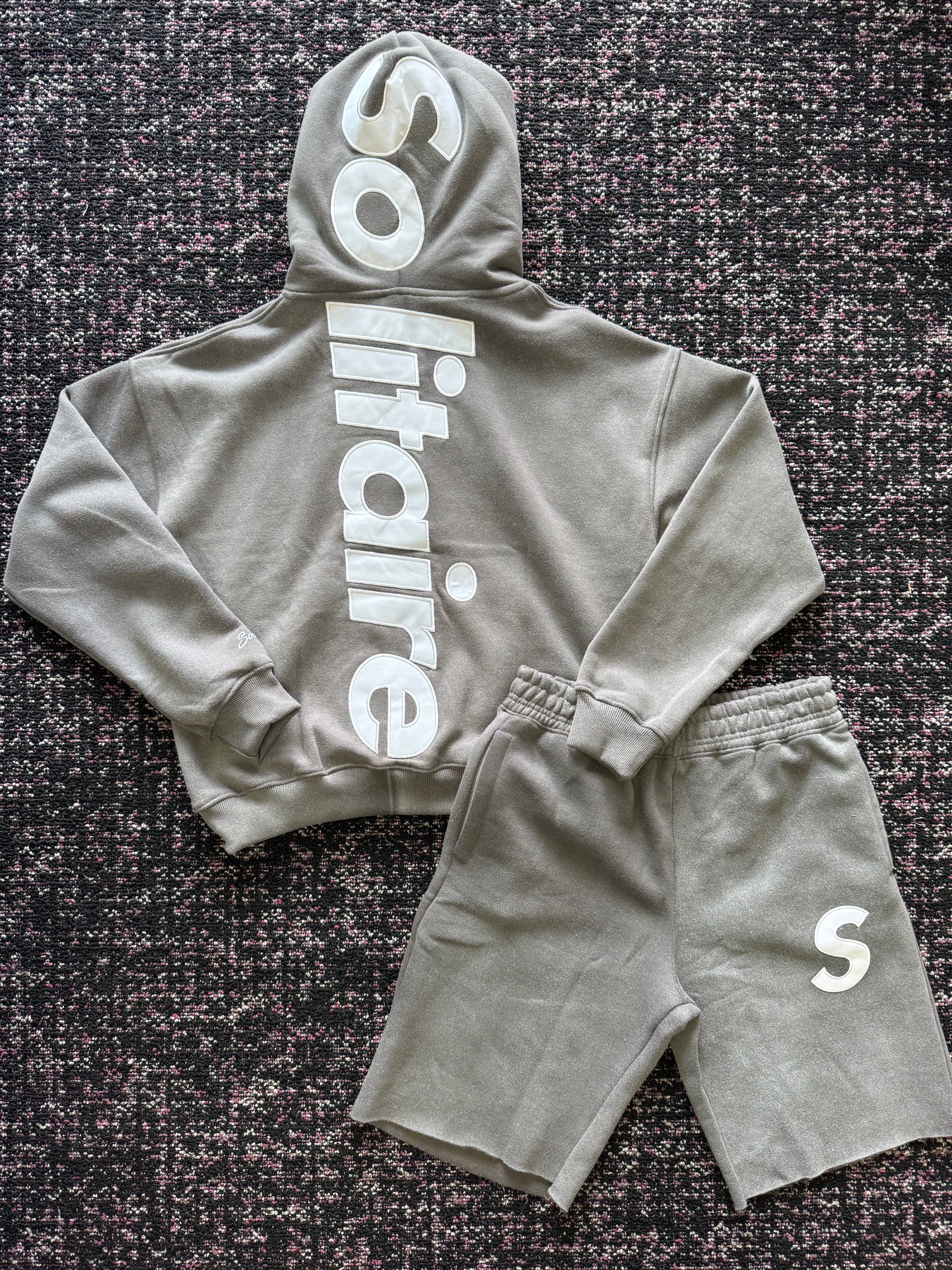 Solitaire Dark Grey/White Set
