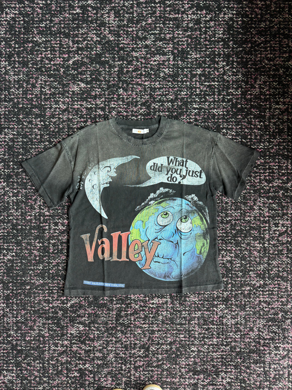 Vale Forever World Peace Tee Black