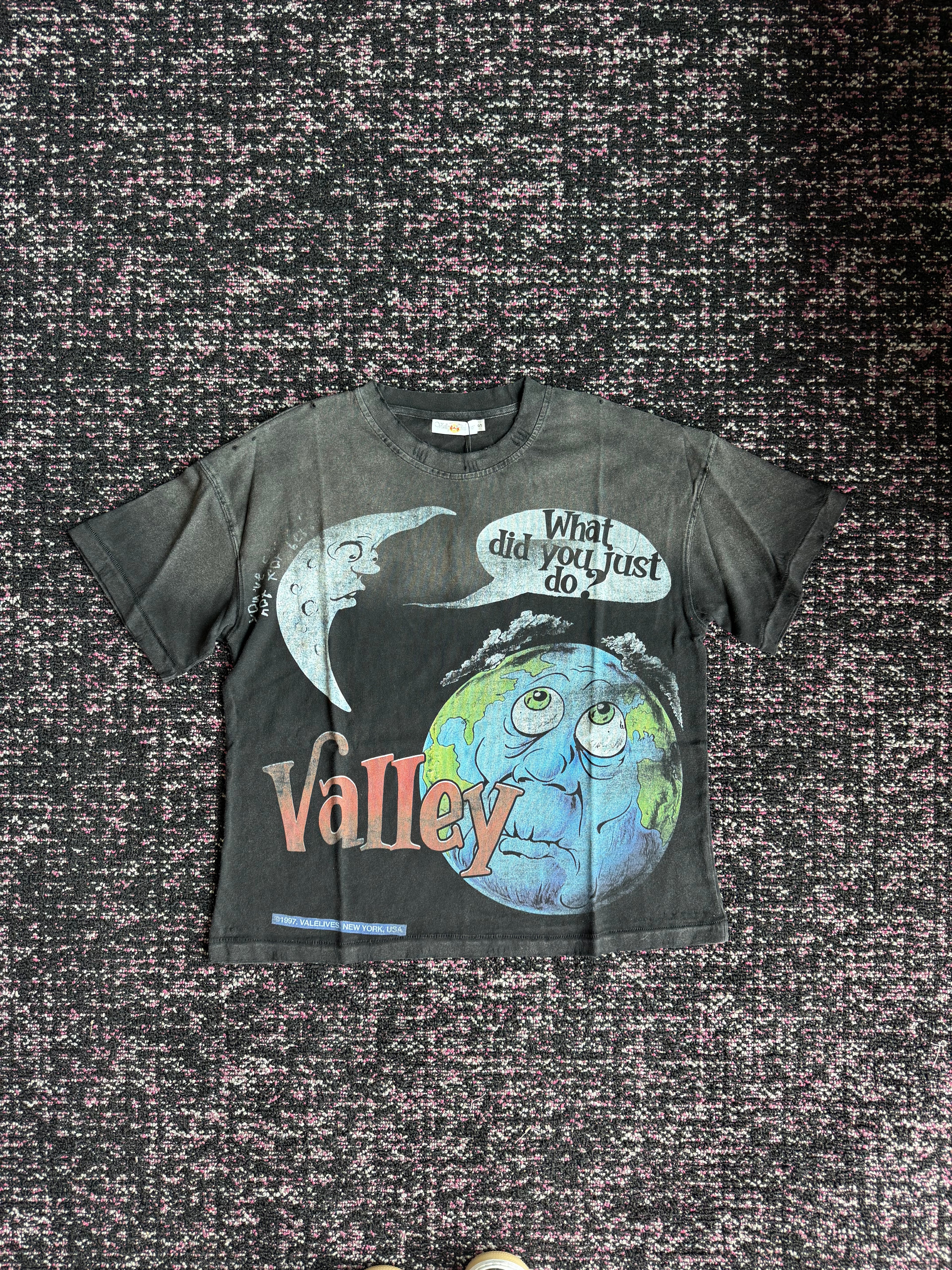 Vale Forever World Peace Tee Black