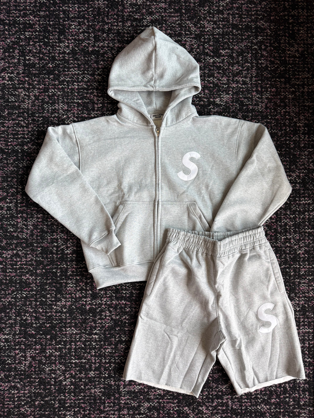Solitaire Grey White Cotton Set